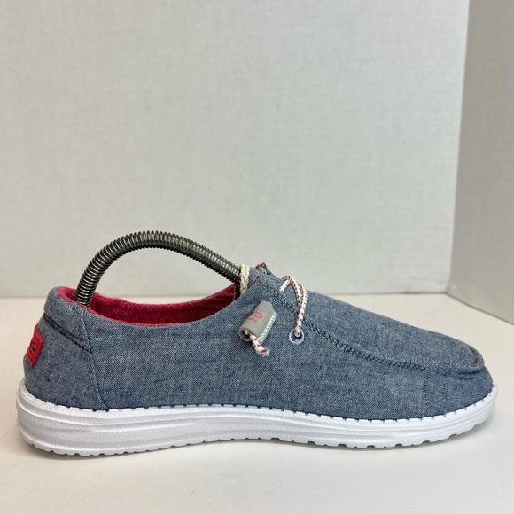 HEY DUDE WOMEN'S WENDY CHAMBRAY BRAID-INDIGO SHOES Sz 10 LIKE New No Box - Picture 8 of 16